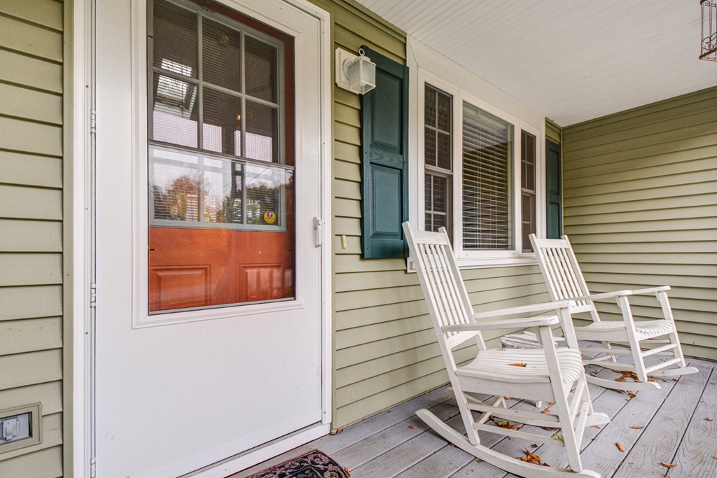 357 Mucciarone Road Franklin, MA 02038 - Photo 3 of 30 Gallery Image 3