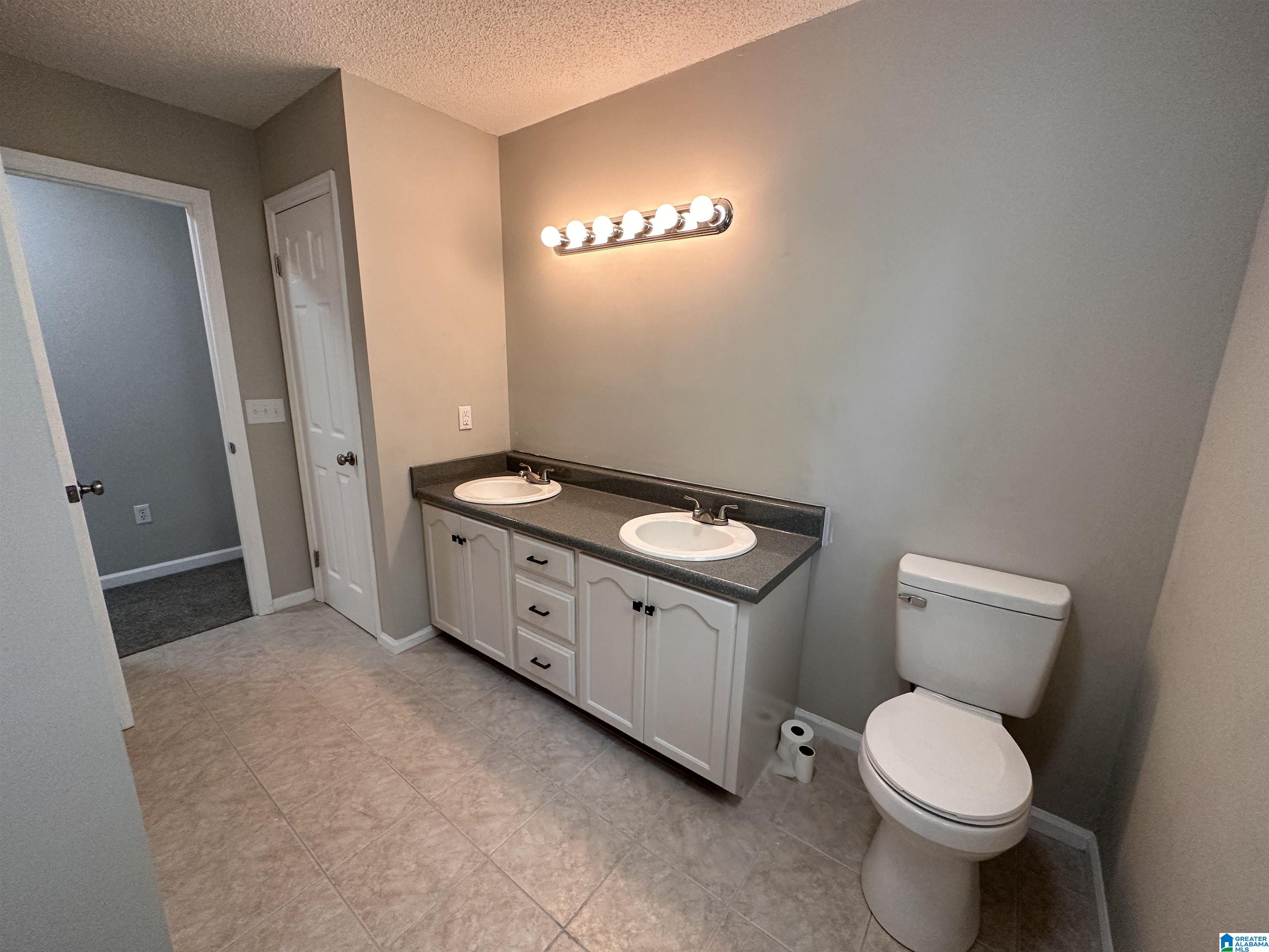 205 Deerfield Road Hayden, AL 35079 - Photo 10 of 27 Gallery Image 10