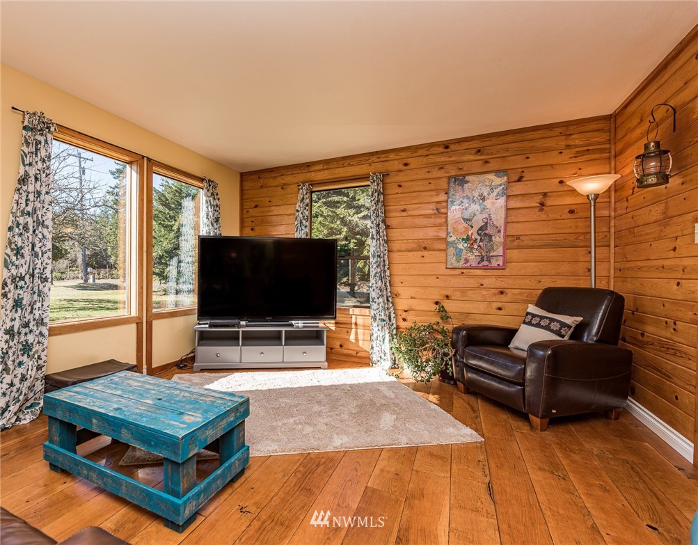 2711 Blue Mountain Road Port Angeles, WA 98362 - Photo 9 of 34 Gallery Image 9