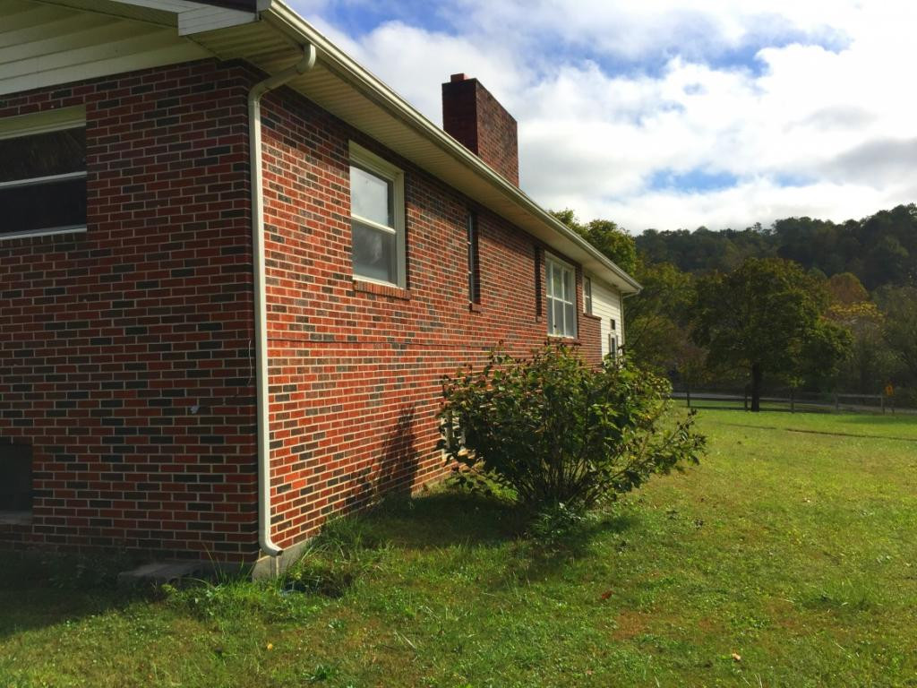 5313 Flat Gap Road Pound, VA 24279 - Photo 3 of 30 Photo 3