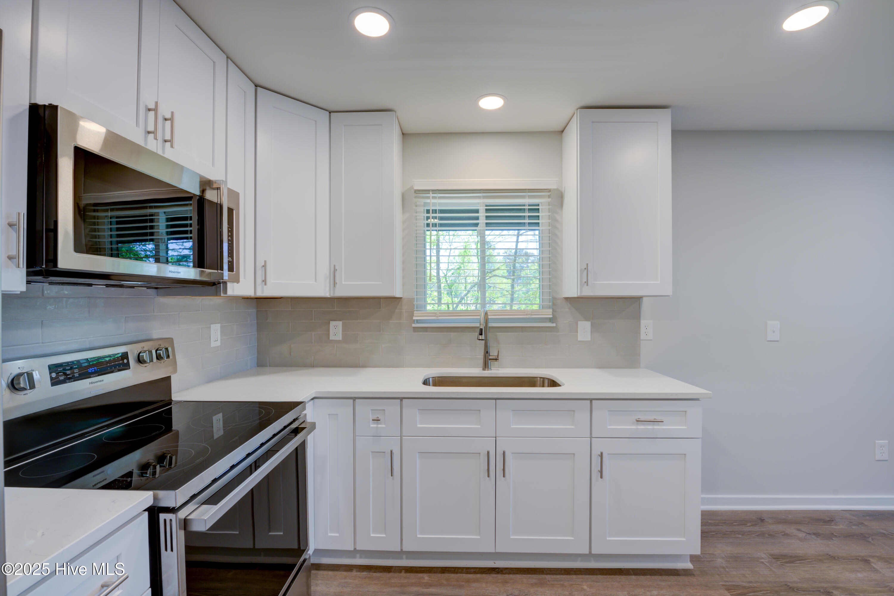 7 Linksiders Road, Unit 7 New Bern, NC 28562 - Photo 13 of 26 38-14_Linksiders_Dr-17
