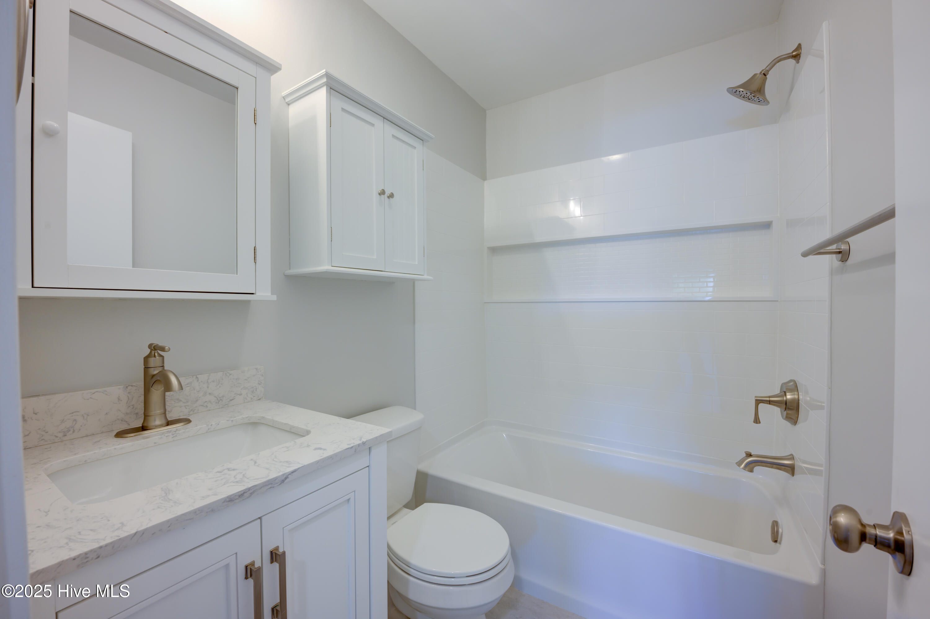 7 Linksiders Road, Unit 7 New Bern, NC 28562 - Photo 4 of 26 37-14_Linksiders_Dr-16