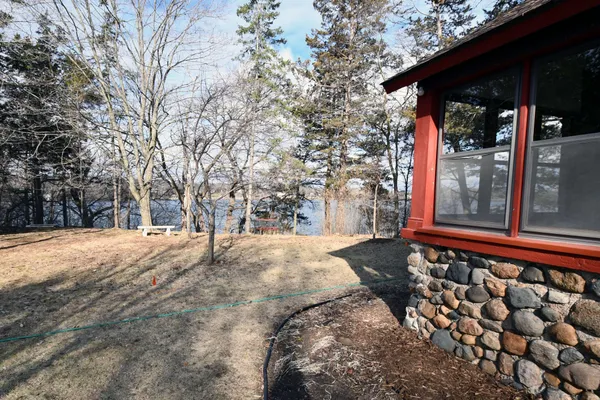 $1,699,999 | 10200 Point Pleasant Road, Chisago City, MN 55013