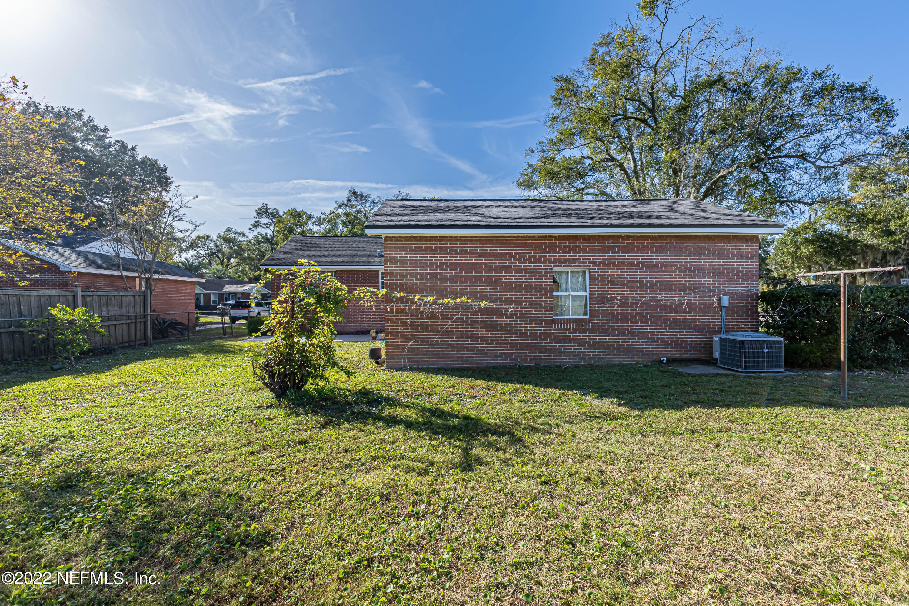 4209 Birmingham Road Jacksonville, FL 32207 - Photo 32 of 35 a view of backyard with garden