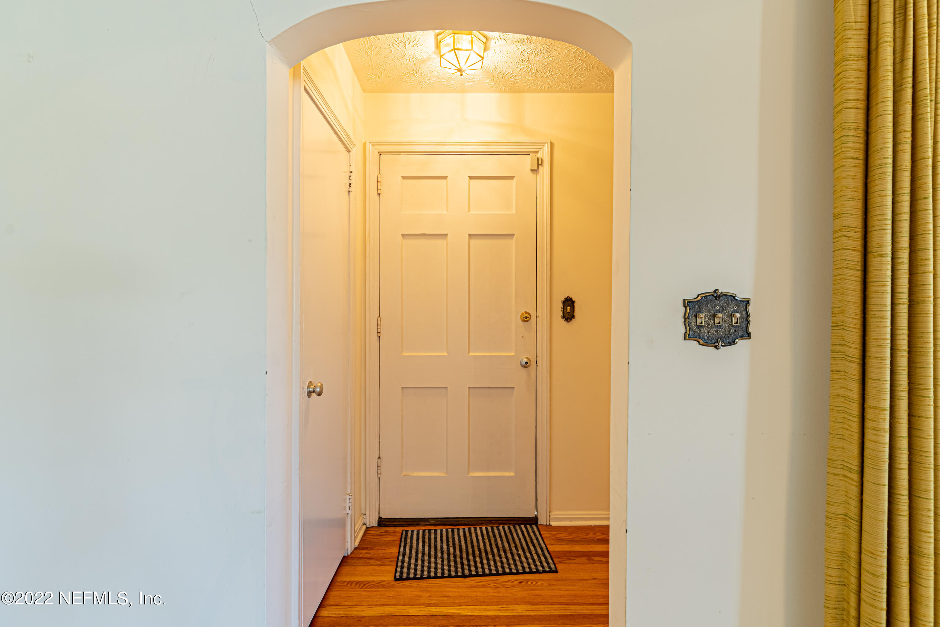 4209 Birmingham Road Jacksonville, FL 32207 - Photo 4 of 35 a view of a bathroom with a door