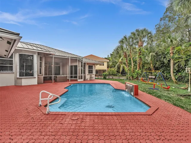 $940,000 | 8720 Northwest 18th Street, Coral Springs, FL 33071