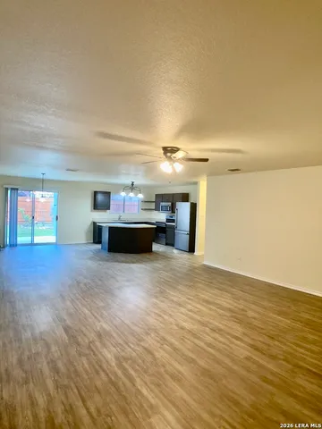 $1,710 | 416 Hinge Falls, Cibolo, TX 78108