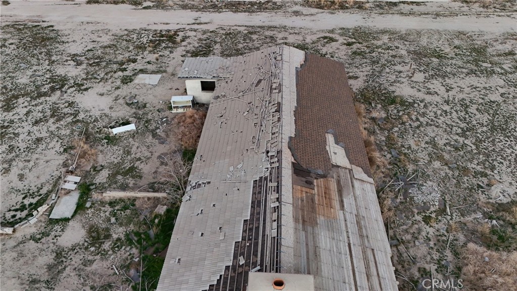 12148 Wilshire Road Lucerne Valley, CA 92356 - Photo 25 of 29 a view of balcony with wooden wall