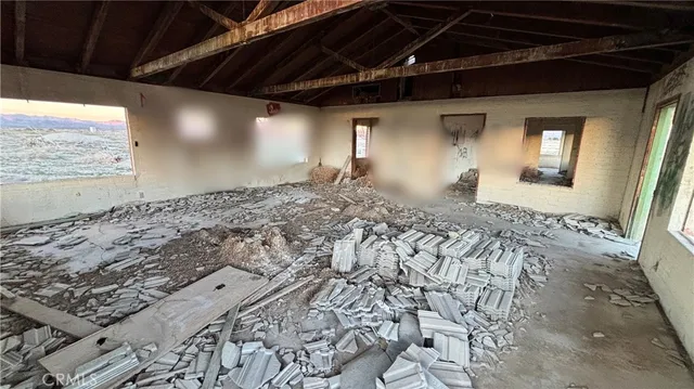 $119,000 | 12148 Wilshire Road, Lucerne Valley, CA 92356