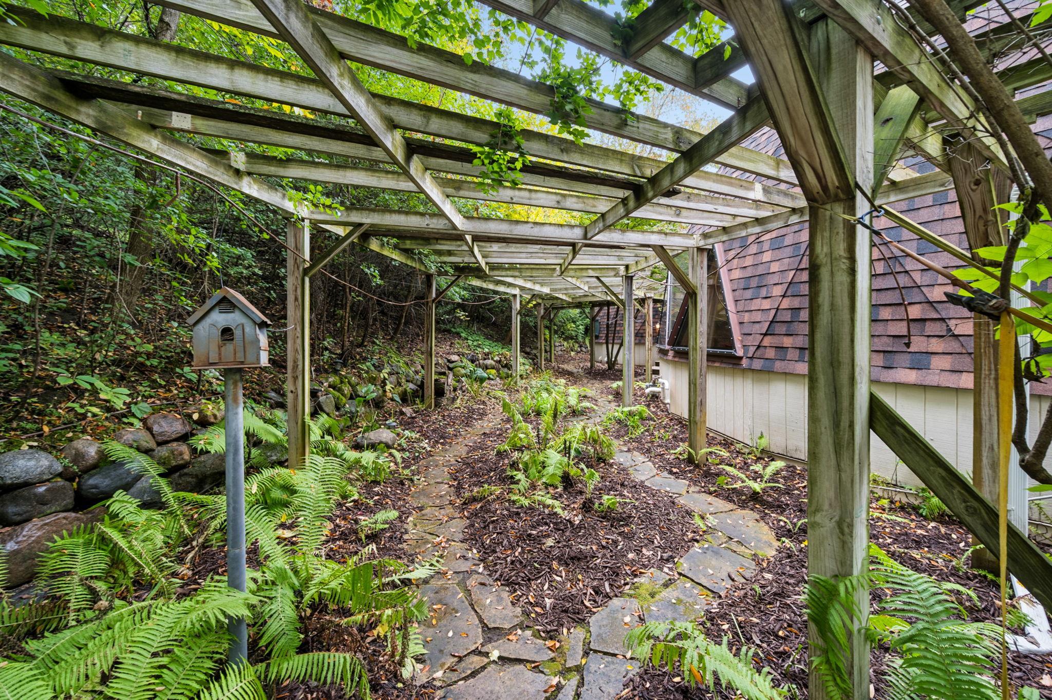 6525 Rowland Road Eden Prairie, MN 55344 - Photo 82 of 92 Gallery Image 82
