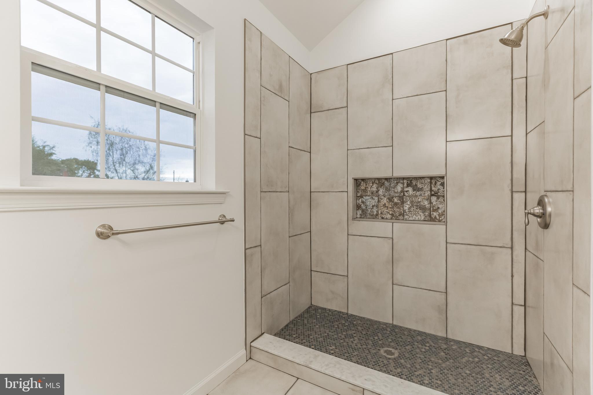 11 Woodbine Road Levittown, PA 19057 - Photo 22 of 30 Gallery Image 22