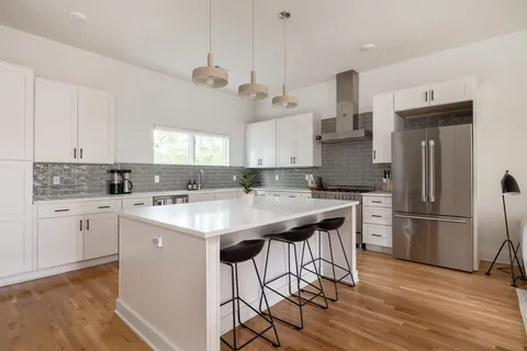 $995,500 | 701 Taylor Street, Nashville, TN 37208