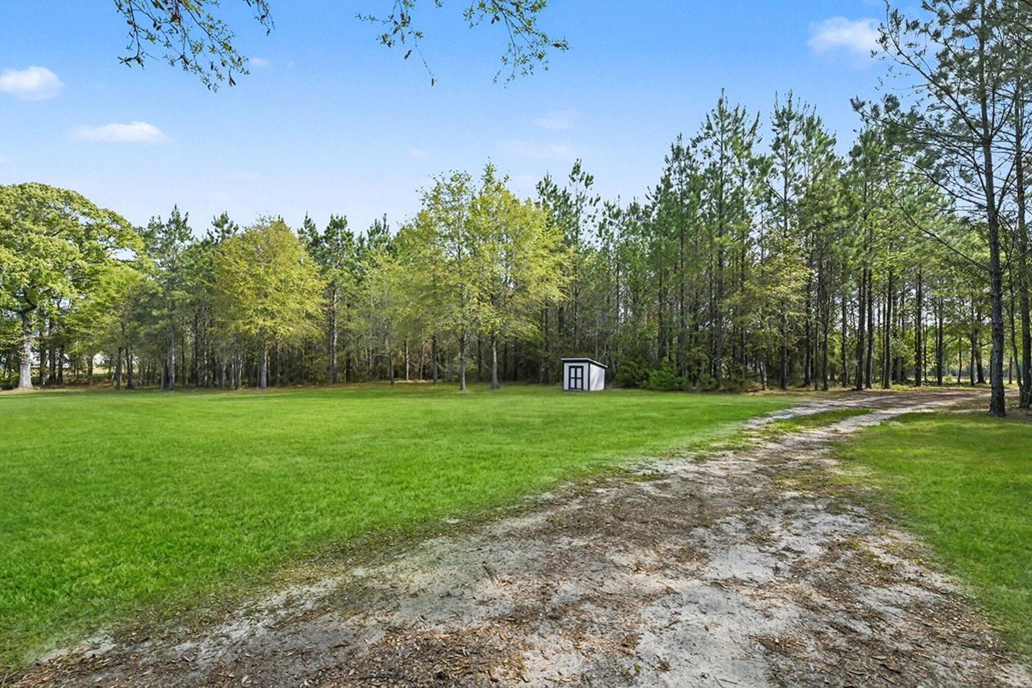 132 Oak Estates Way Ridgeville, SC 29472 - Photo 10 of 26 002__dsc9941_135