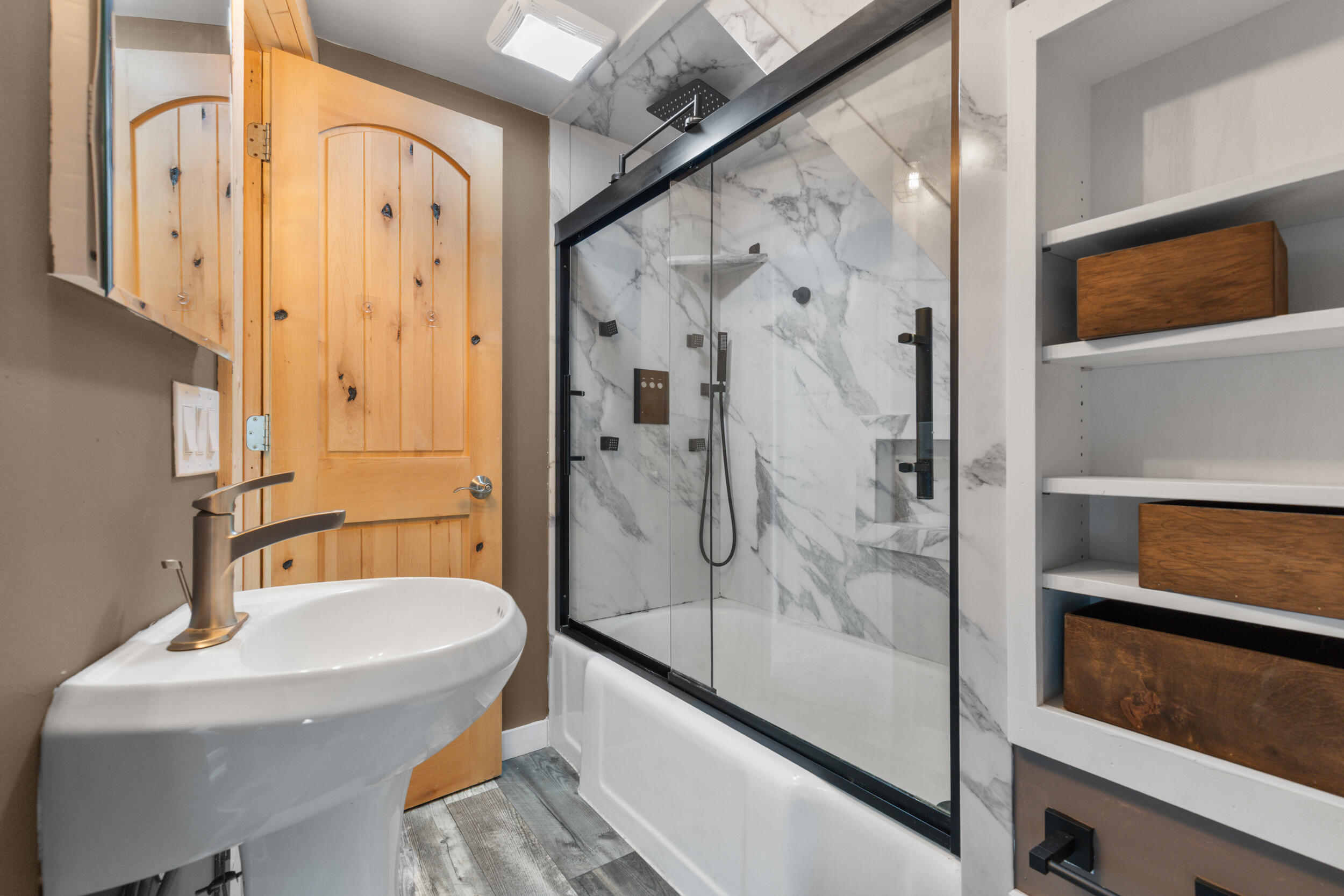 3616 South 89th Street Milwaukee, WI 53228 - Photo 15 of 26 photo mar 24 2026, 2 07 56 am