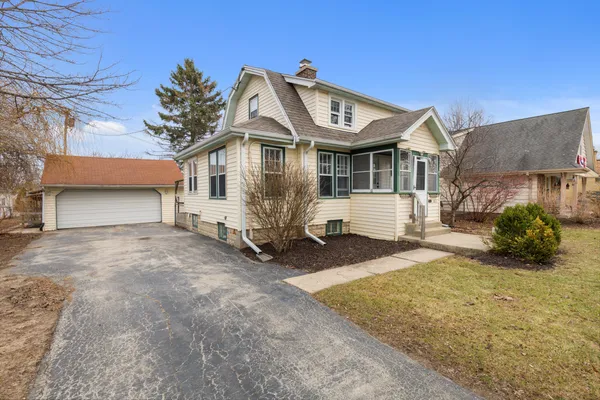 $359,900 | 3616 South 89th Street, Milwaukee, WI 53228