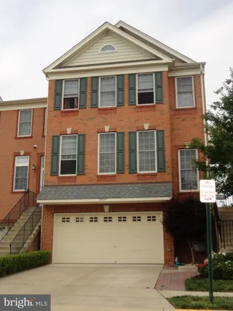 $3,450 | 25625 Anthem Terrace, Chantilly, VA 20152