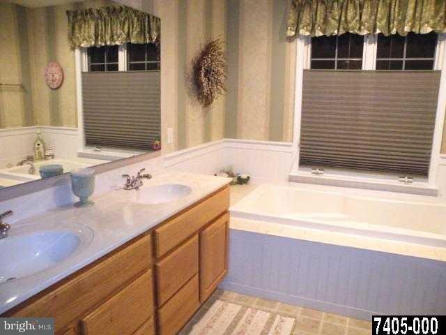 4025 Lewisberry Road York, PA 17404 - Photo 12 of 25