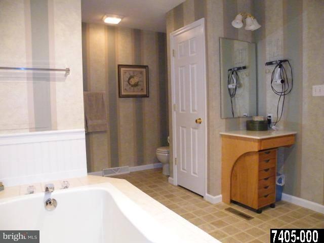 4025 Lewisberry Road York, PA 17404 - Photo 14 of 25