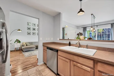 $330,000 | 893 South Evanston Circle, Aurora, CO 80012