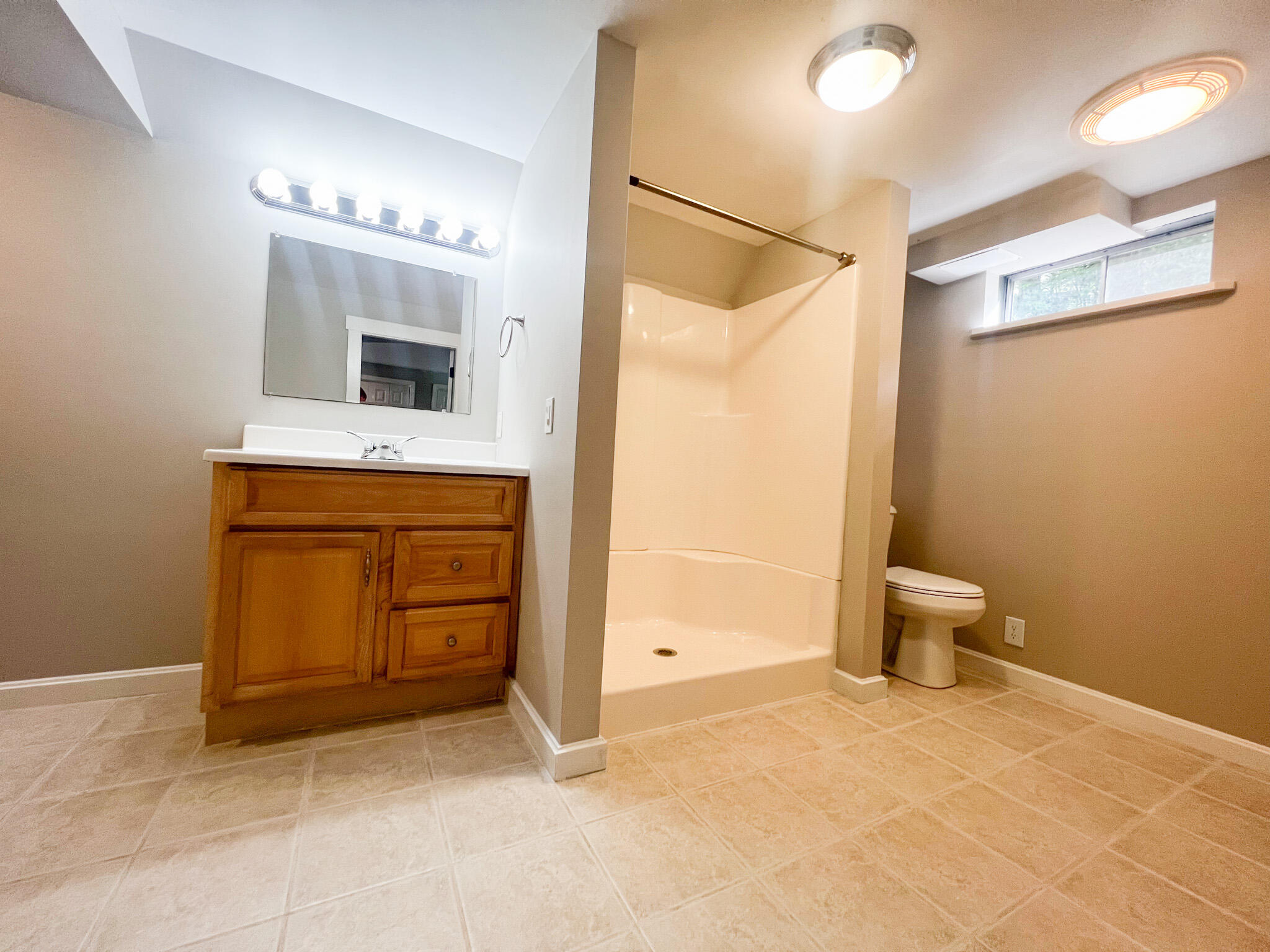 9 Eastwoods Road Kennebunk, ME 04043 - Photo 41 of 58 1