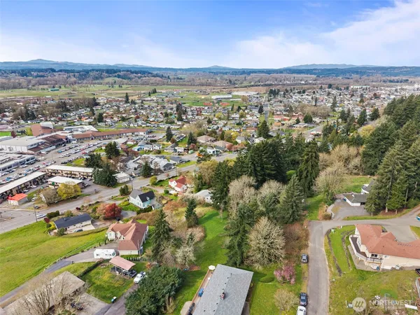 $99,999 | 0 South Market Boulevard, Chehalis, WA 98532