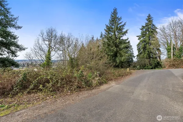 $99,999 | 0 South Market Boulevard, Chehalis, WA 98532