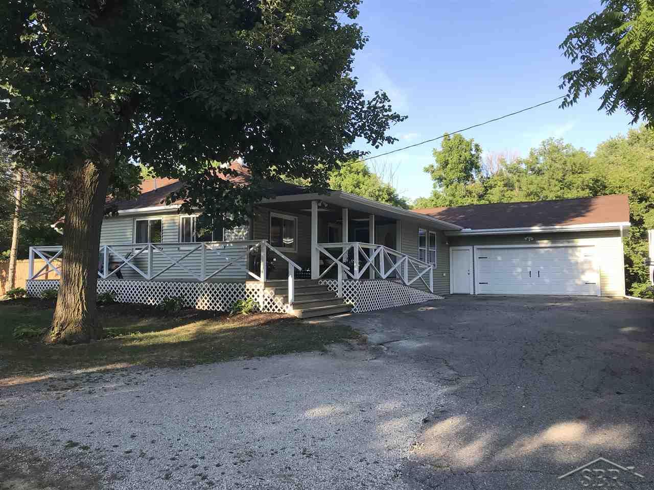 2466 North State Road Davison, MI 48423 - Photo 1 of 40 31354327.JPG