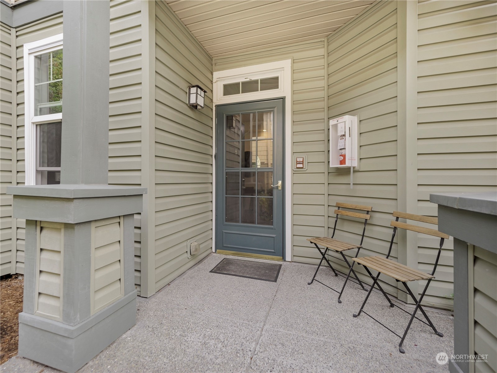 1500 South 18th Street, Unit J 101 Renton, WA 98055 - Photo 2 of 36 Gallery Image 2