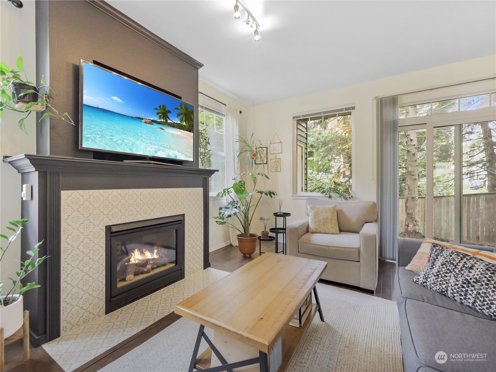 1500 South 18th Street, Unit J 101 Renton, WA 98055 - Photo 6 of 36 Gallery Image 6
