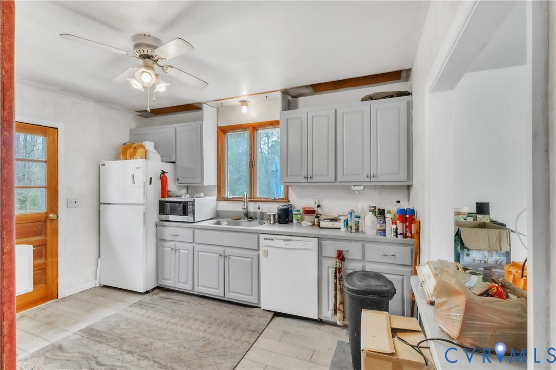 10015 Duncan Road Petersburg, VA 23803 - Photo 24 of 37