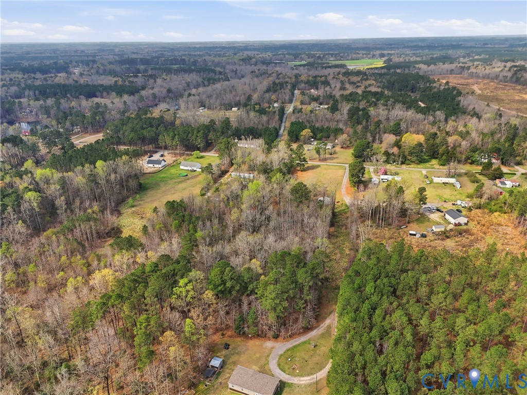 10015 Duncan Road Petersburg, VA 23803 - Photo 6 of 37