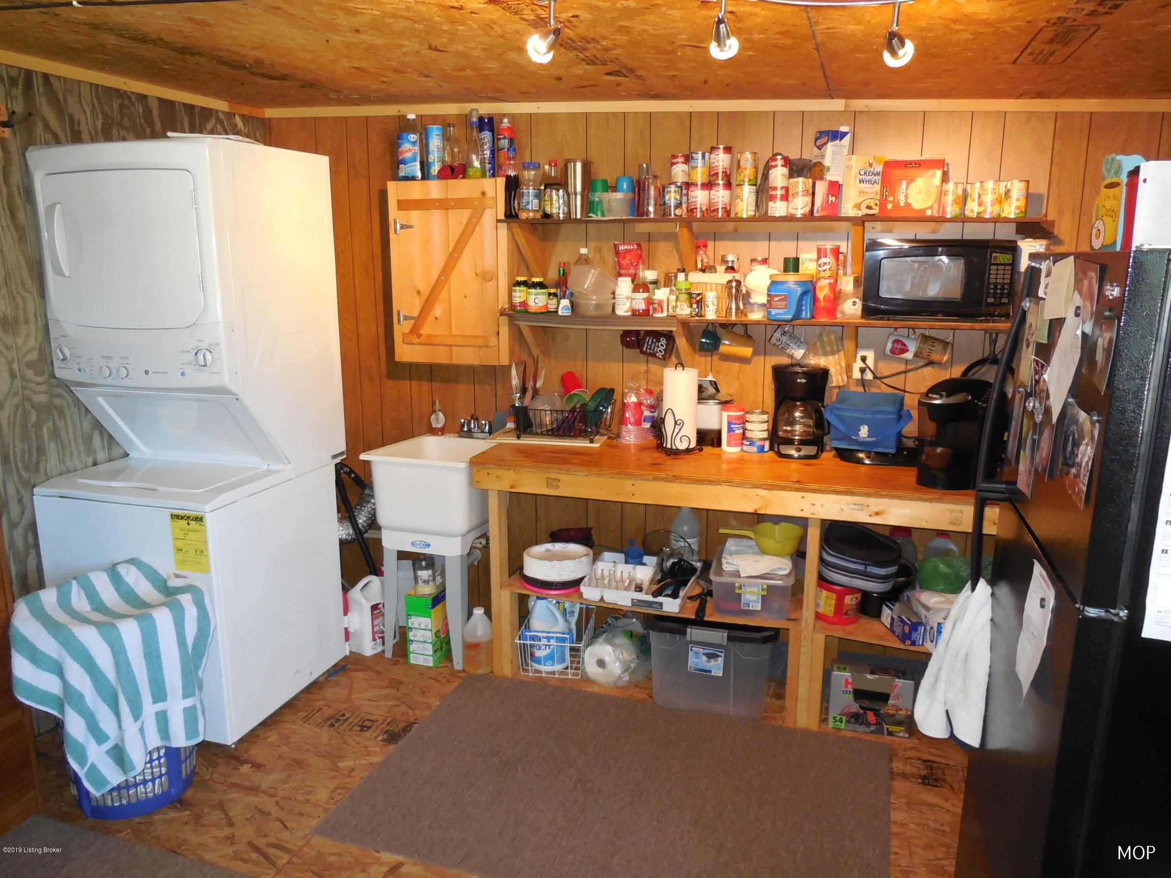 5498 Reese Hurt Road Breeding, KY 42715 - Photo 16 of 41 Cabin 10