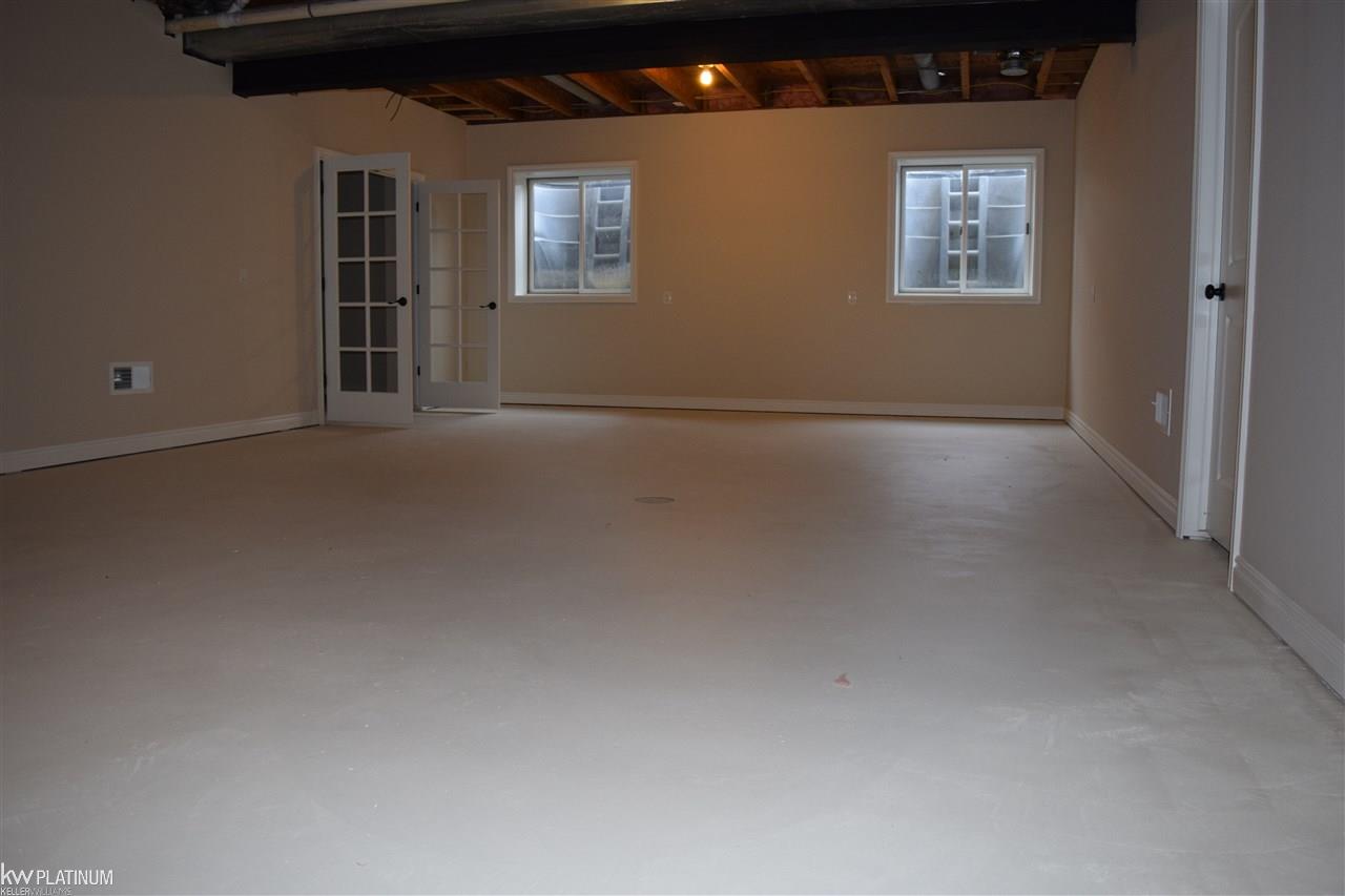 16010 Roehl Road Capac, MI 48014 - Photo 15 of 27