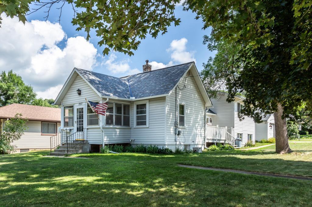 727 Maple Street Red Wing, MN 55066 - Photo 1 of 1 Gallery Image 1