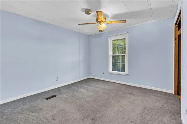 $304,000 | 1143 Highway 69, Lathrop, MO 64465