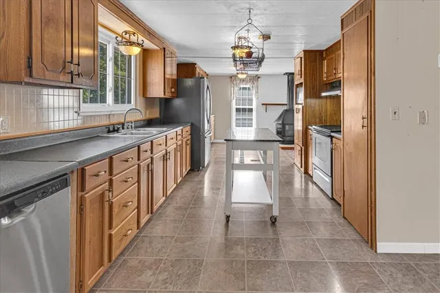 $304,000 | 1143 Highway 69, Lathrop, MO 64465