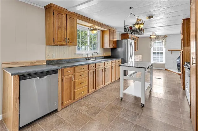 $304,000 | 1143 Highway 69, Lathrop, MO 64465