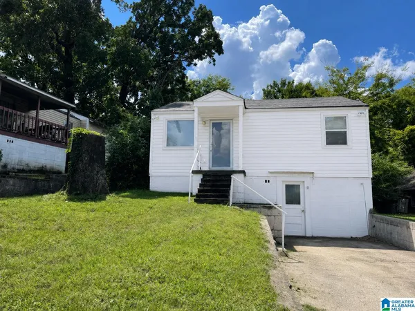 $79,000 | 533 Seminole Circle, Fairfield, AL 35064