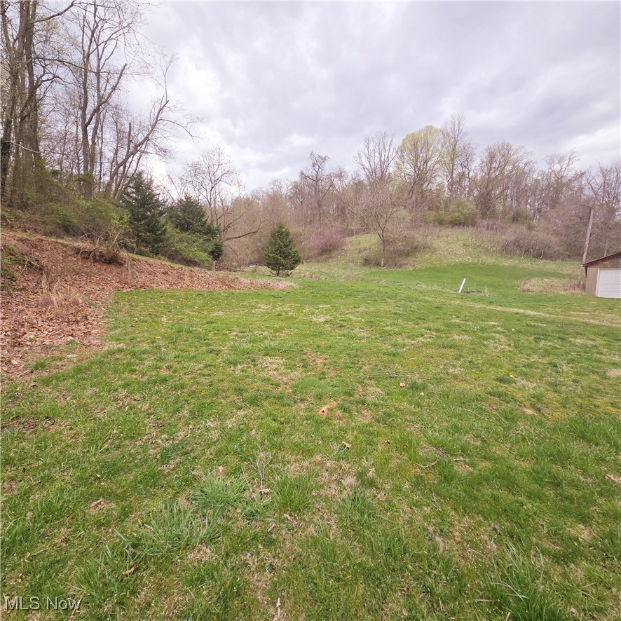 185 Lake Washington Road Parkersburg, WV 26101 - Photo 2 of 16