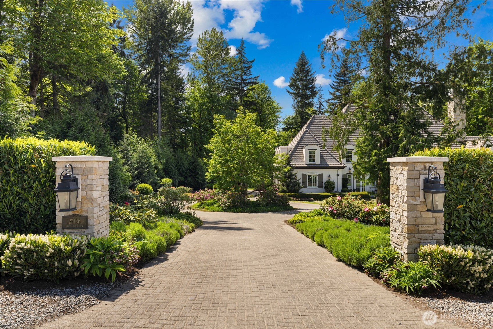 27126 Grand Ridge Drive Issaquah, WA 98029 - Photo 37 of 38