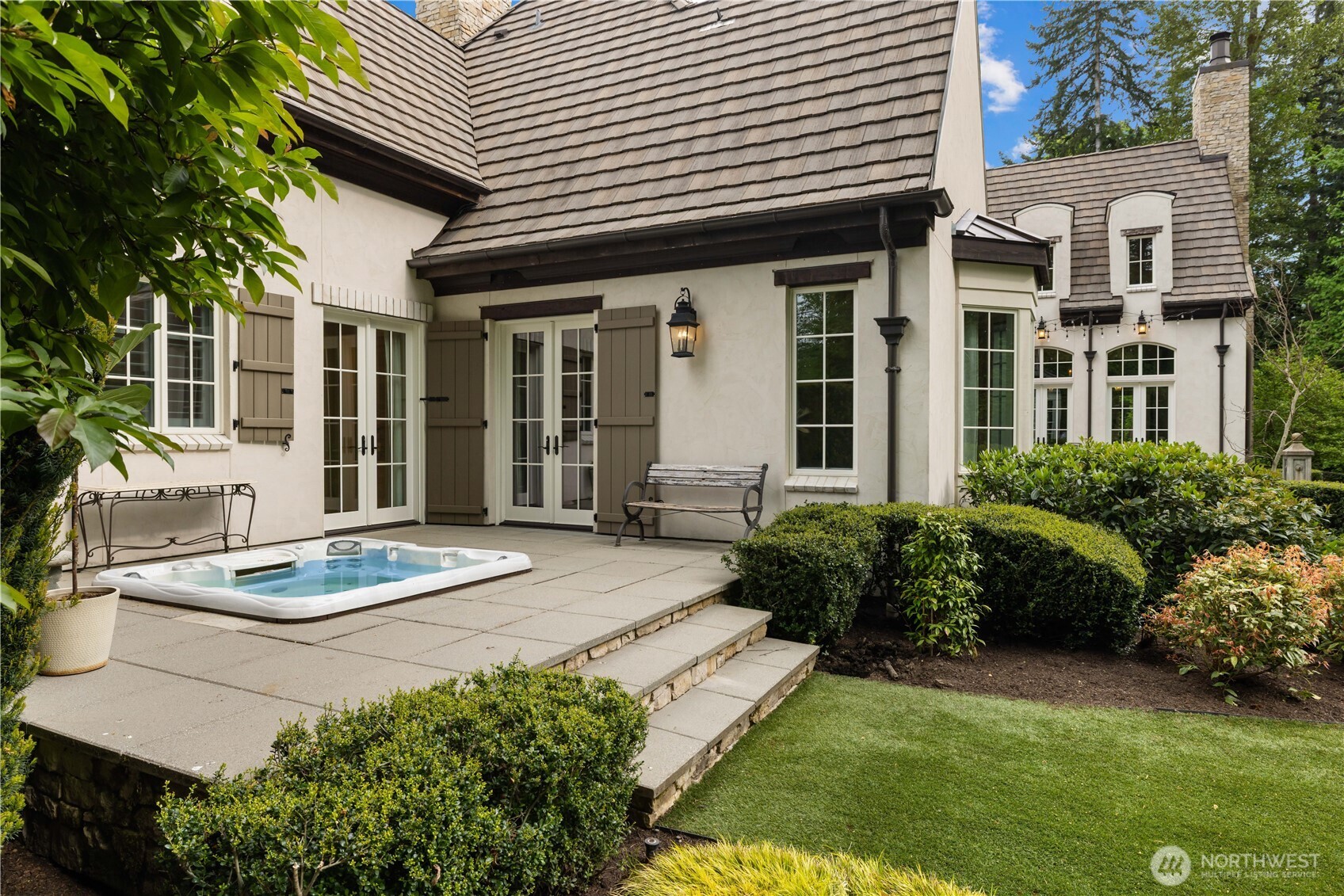 27126 Grand Ridge Drive Issaquah, WA 98029 - Photo 8 of 38