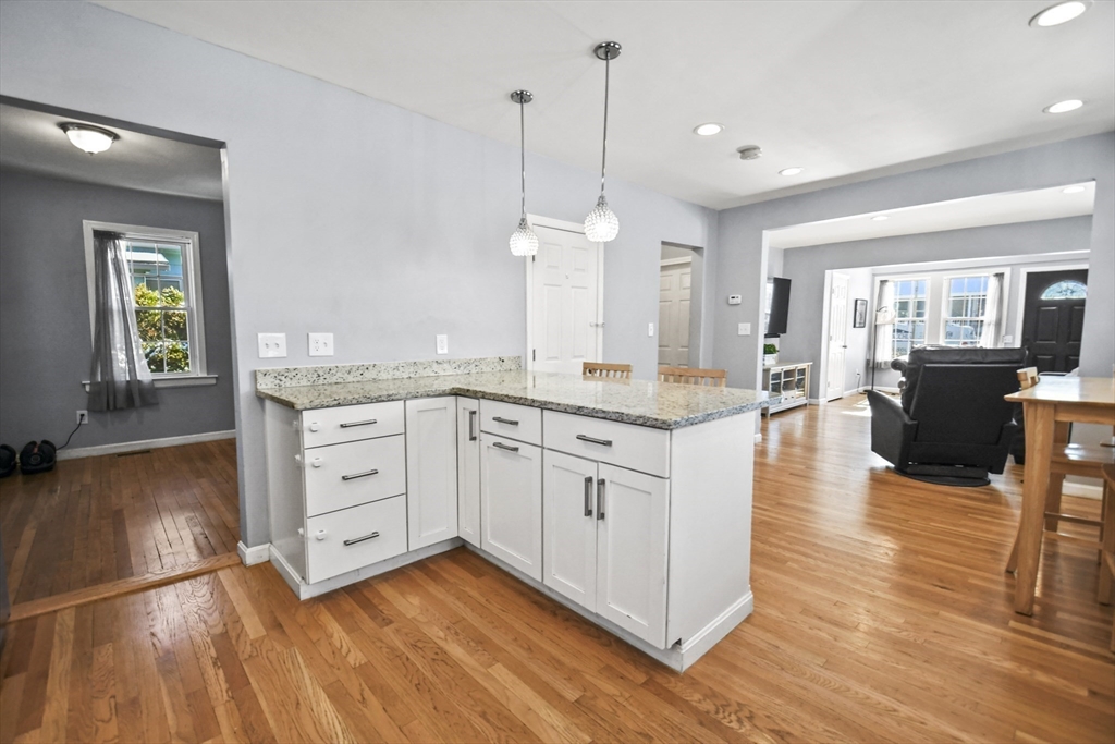 34 Morse Road Framingham, MA 01701 - Photo 13 of 32 Gallery Image 13