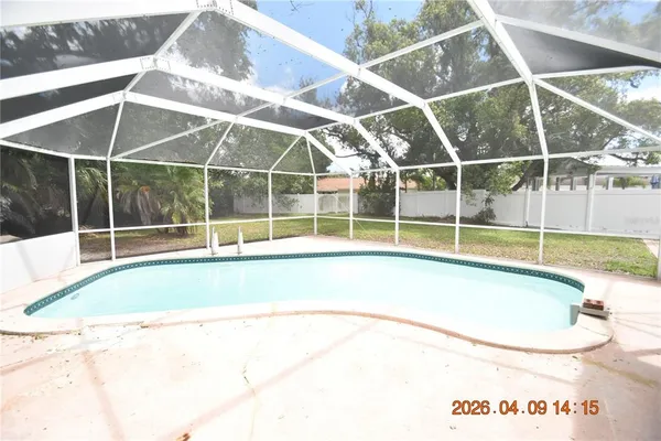 $3,000 | 8402 Blackstone Court, Tampa, FL 33615