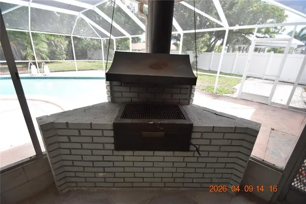$3,000 | 8402 Blackstone Court, Tampa, FL 33615