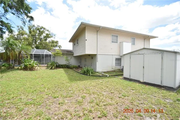 $3,000 | 8402 Blackstone Court, Tampa, FL 33615
