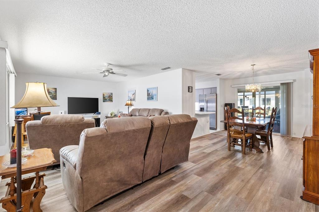 9619 Southeast 174th Place Road Summerfield, FL 34491 - Photo 2 of 27