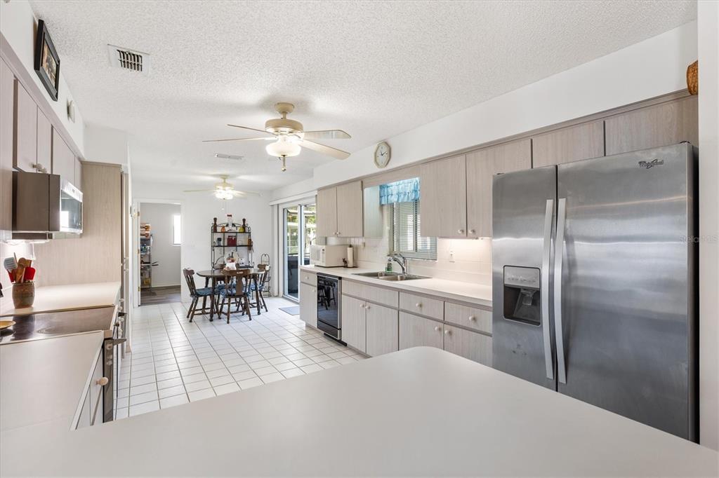 9619 Southeast 174th Place Road Summerfield, FL 34491 - Photo 7 of 27