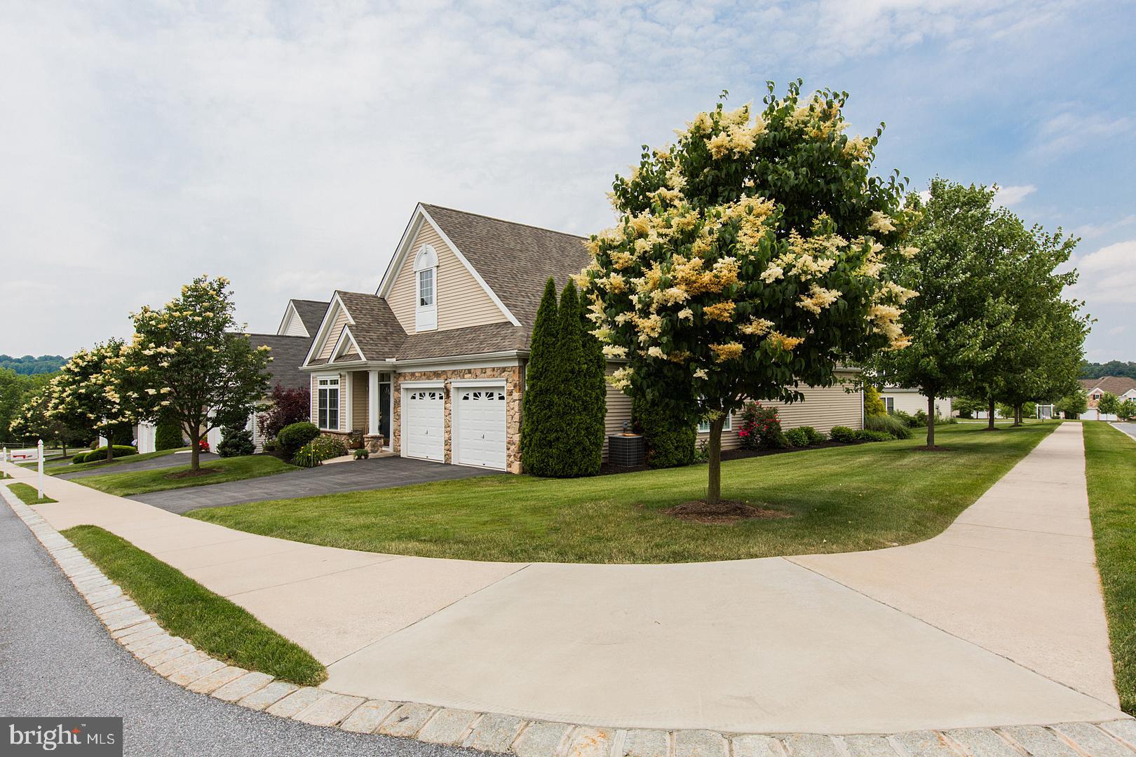 1800 Risser Lane Lancaster, PA 17601 - Photo 4 of 54 Gallery Image 4
