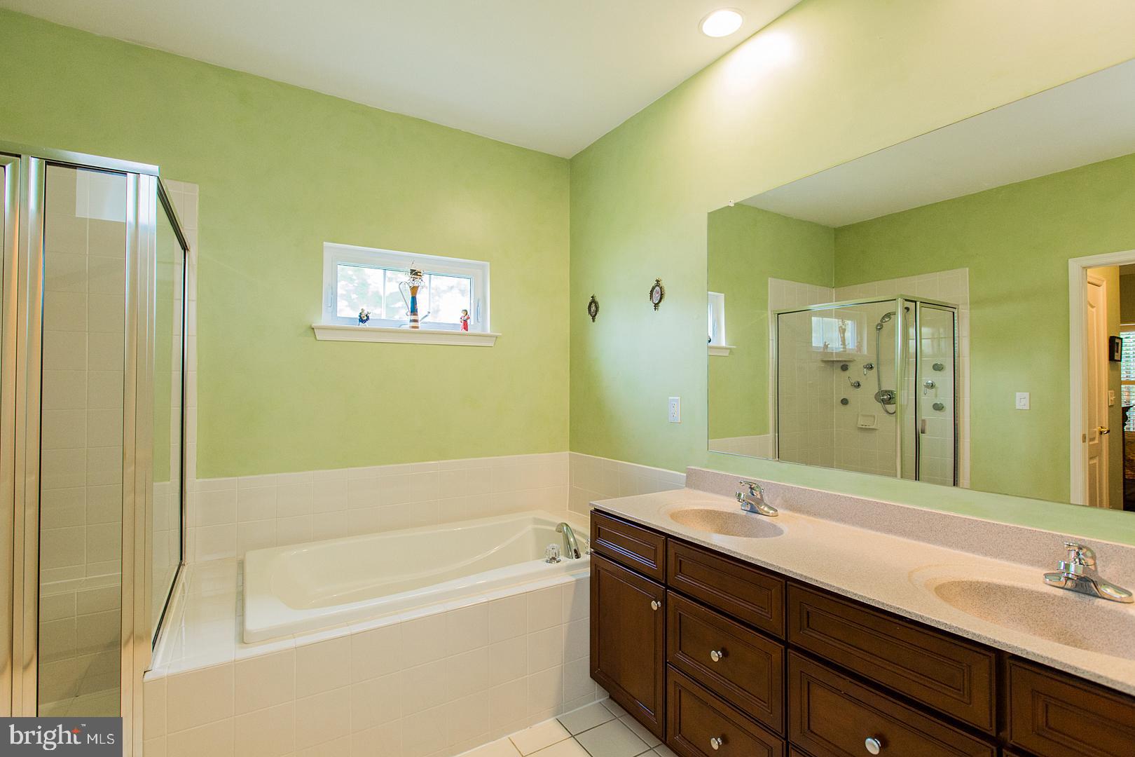 1800 Risser Lane Lancaster, PA 17601 - Photo 37 of 54 Gallery Image 37