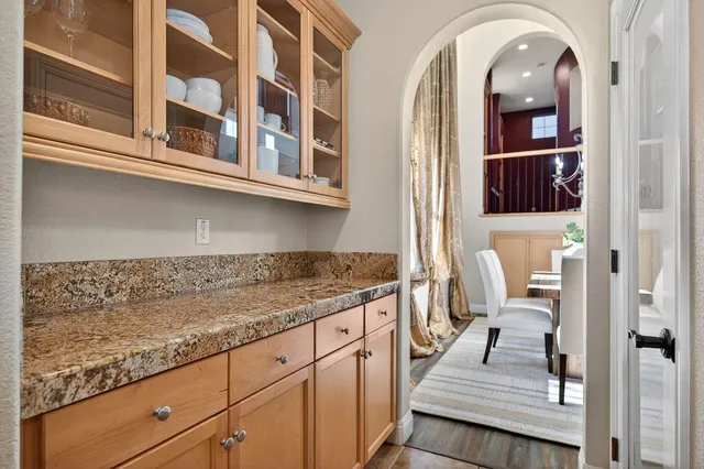 $829,990 | 6832 Salvaterra Circle, Elk Grove, CA 95757